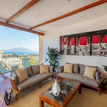 Casa Mario With Terrace And Sea View 아파트 *