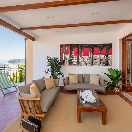 아파트 Casa Mario With Terrace And Sea View 소렌토